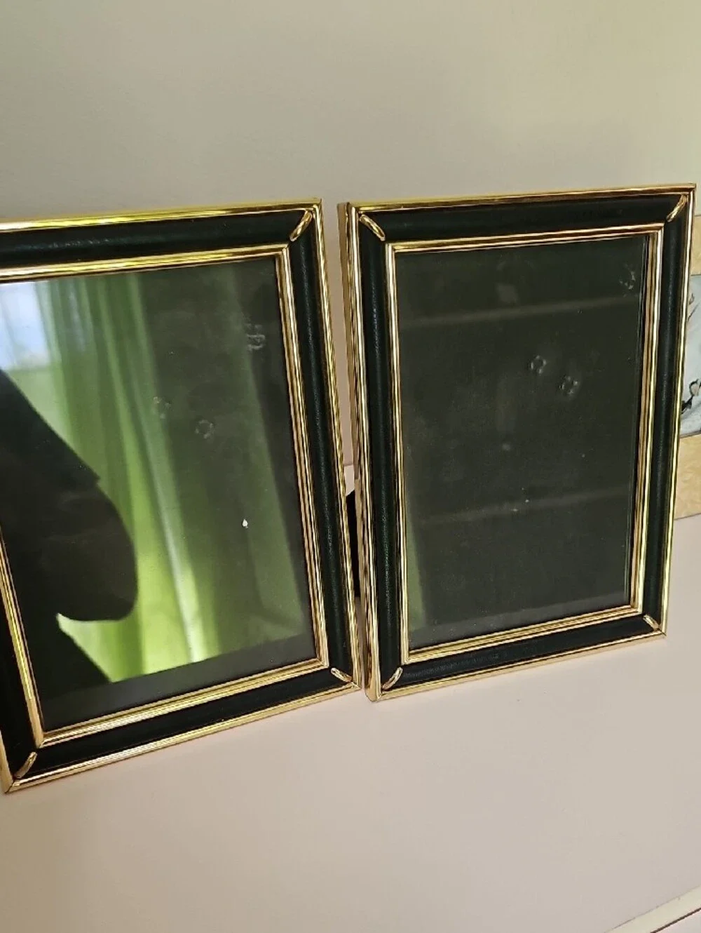 Classic Black  Leather?and Gold Picture Frame - Home Accents Vintage Like New